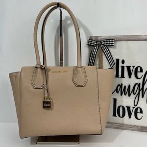 Michael Kors Light Pink Tote Handbag